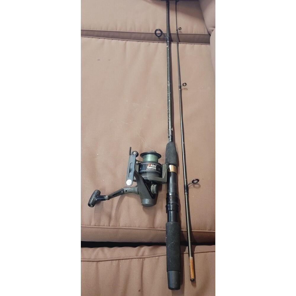 Abu Garcia 6'6" 2 Piece ACCU balance MeD Action With ACCU BAL 300 REEL COMBO - Picture 7 of 7